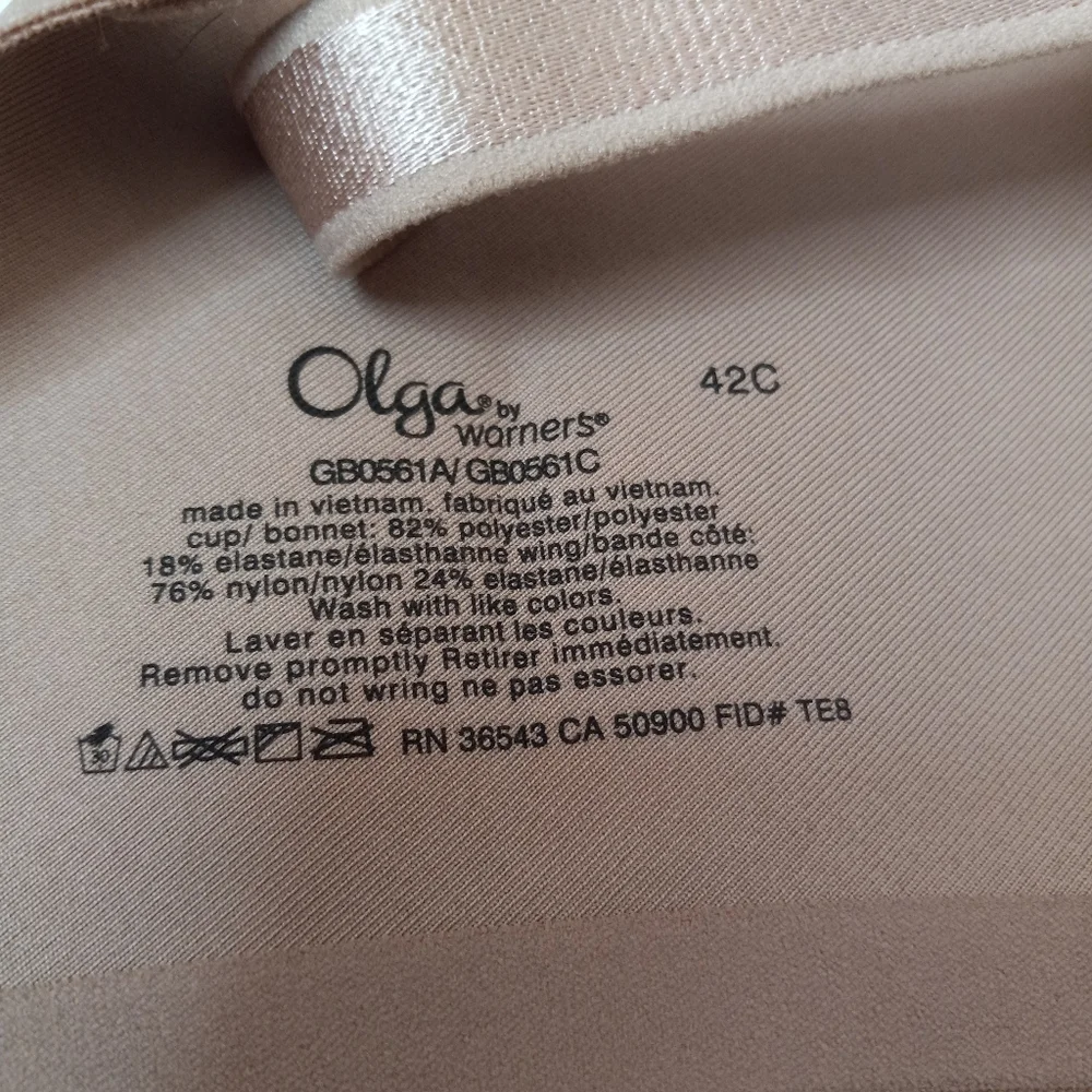 Olga Underwire No Side Effects Collection Bra 42C